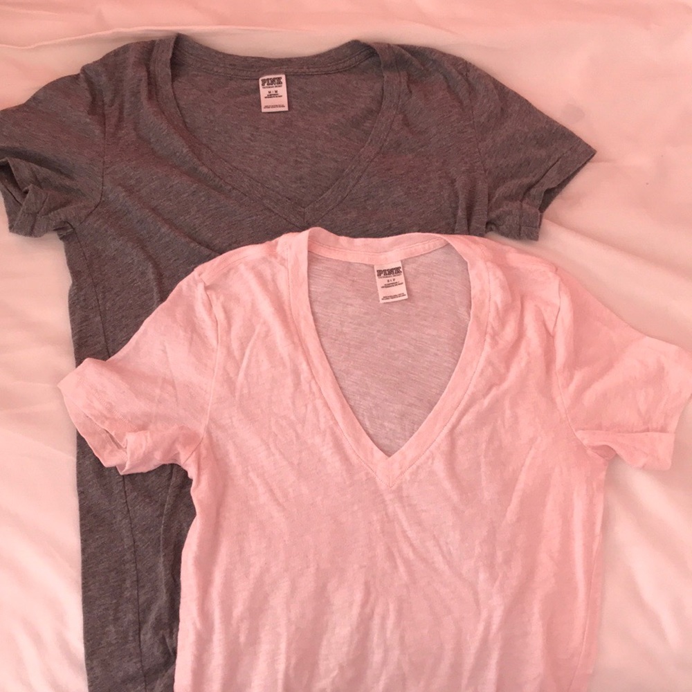vs pink v-neck tee bundle